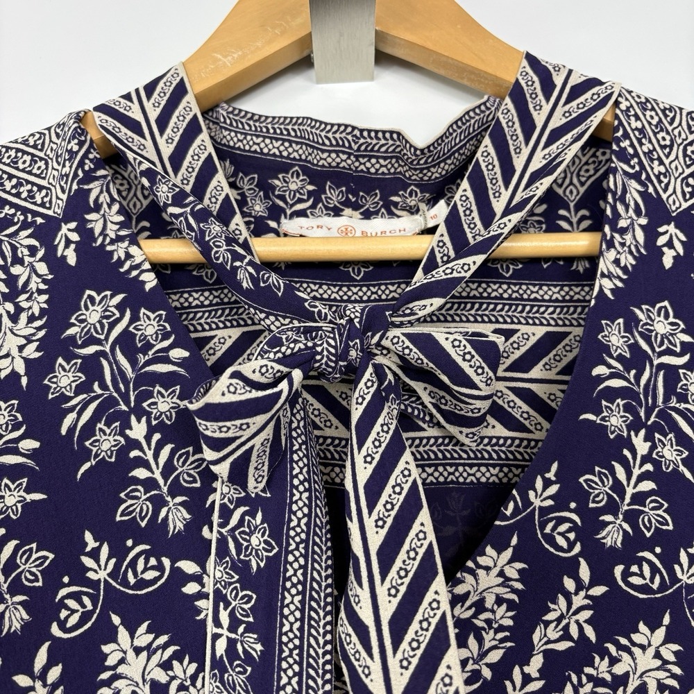 Tory Burch Bourdelle Graphic Floral 100% Silk Dress Purple Silk Tie Neck Sz 10 - Picture 7 of 14